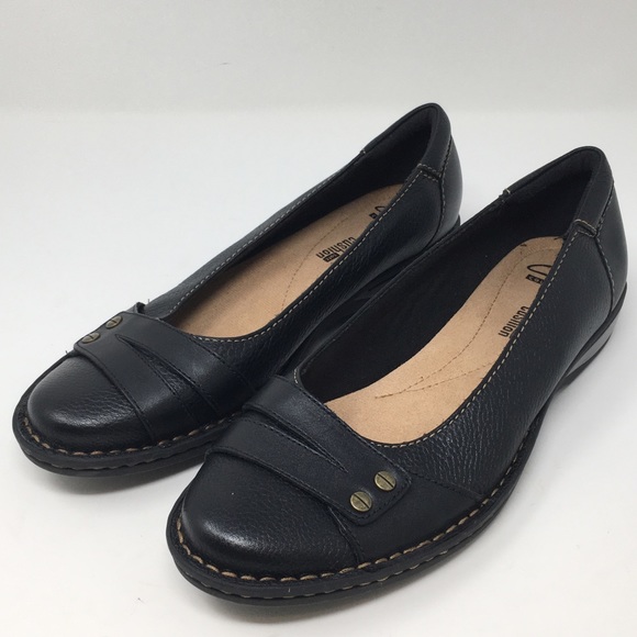 black clarks shoes